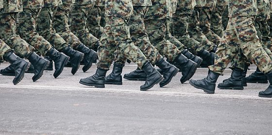 Cresce la spesa militare globale, l’Europa mai così armata da dopo la Guerra fredda