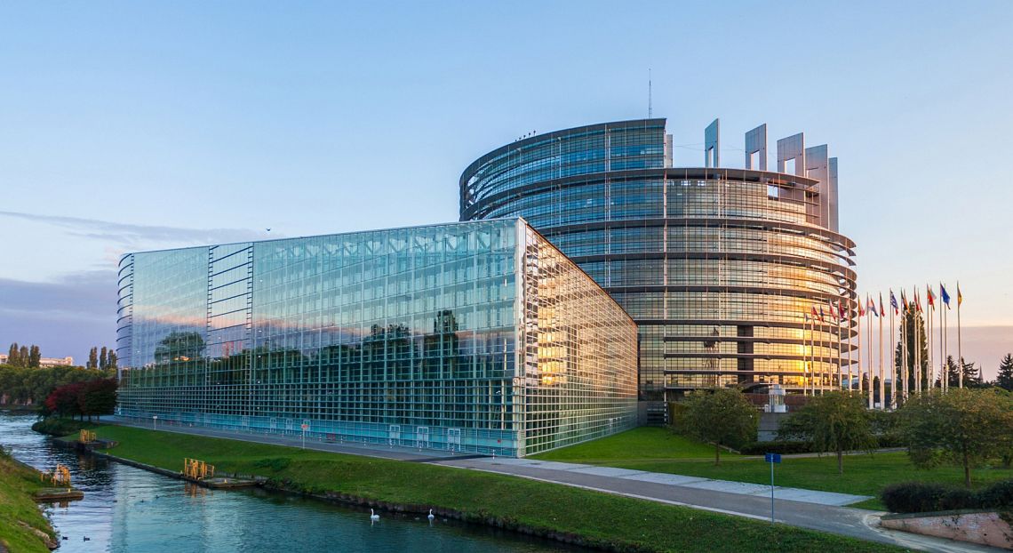 Il Parlamento europeo dà il via libera alla legge per il ripristino della natura